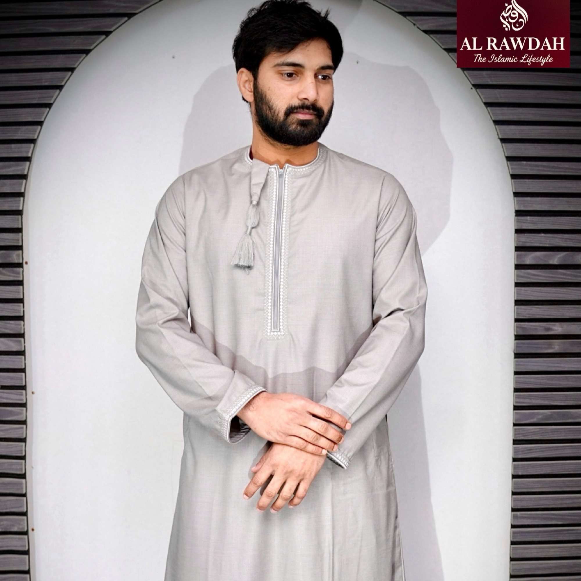 Premium Emirati Thobe | THOBE505